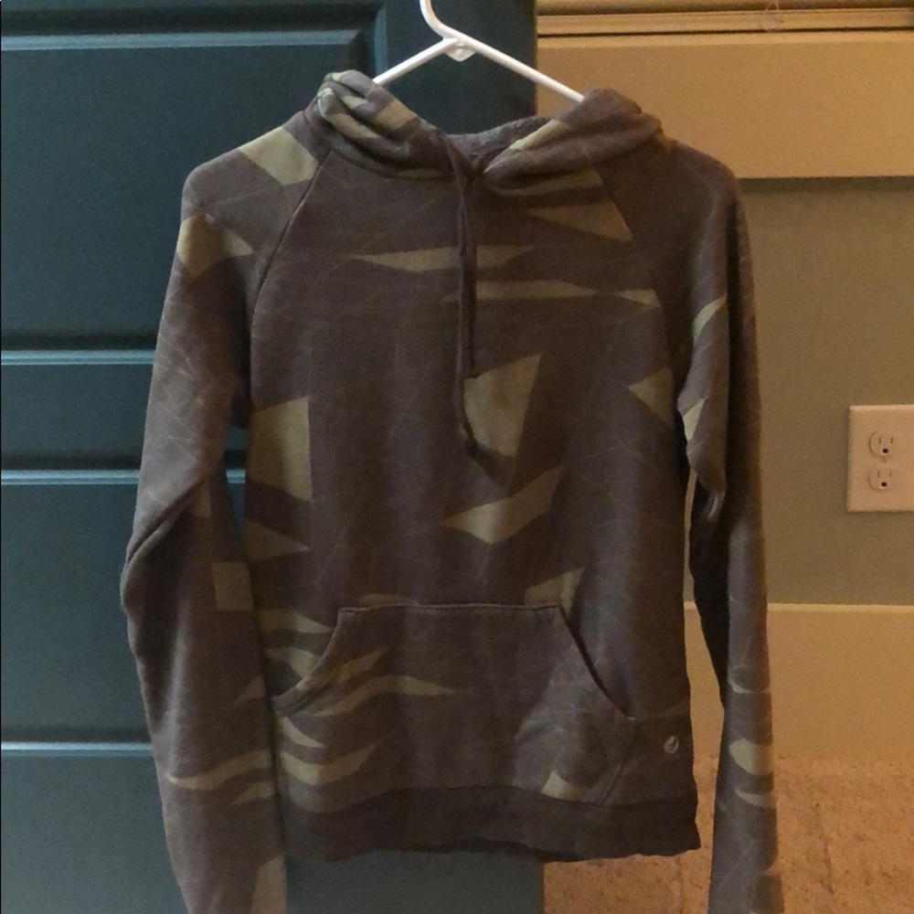 Oiselle hoodie